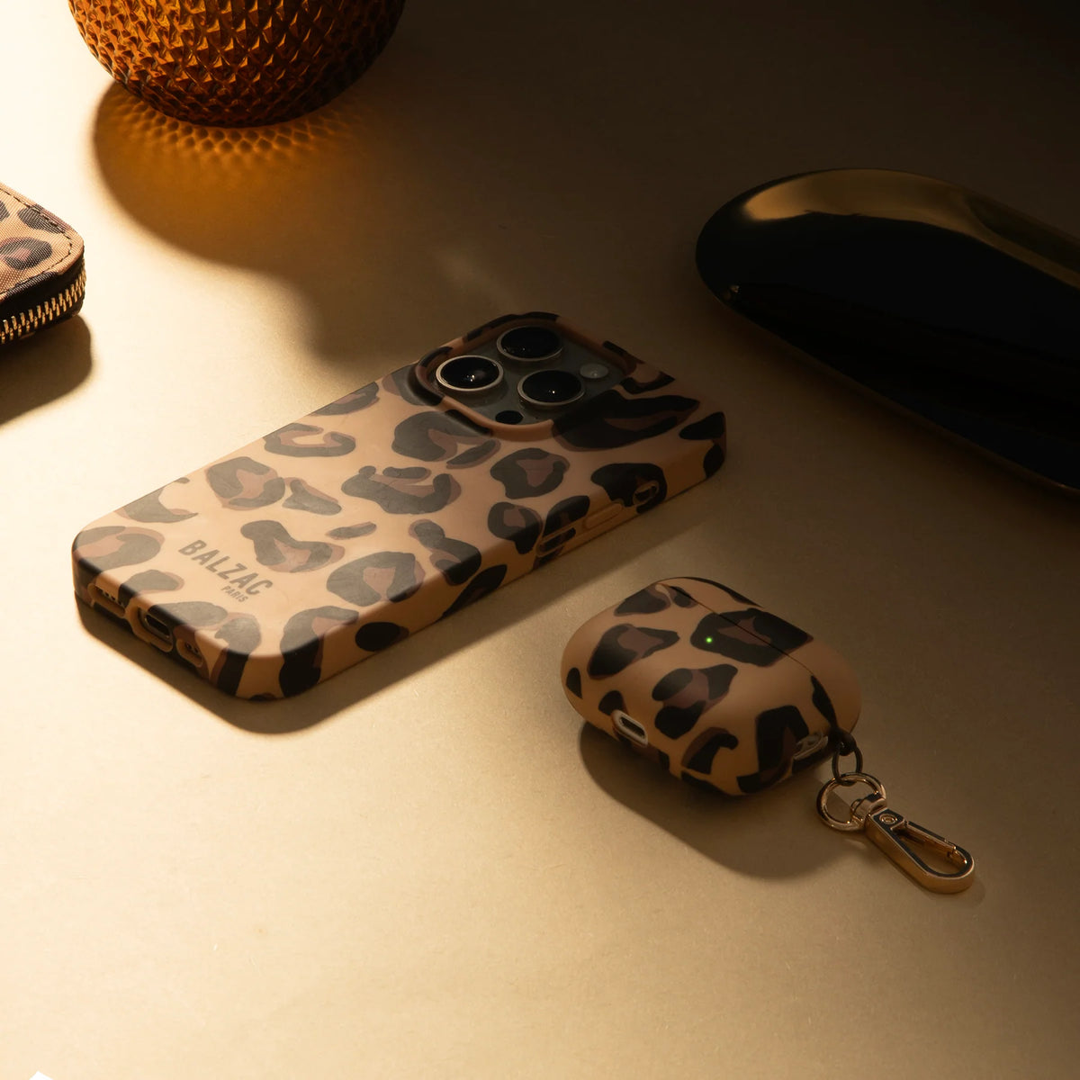 Native Union x Balzac Leopard Deksel til iPhone 16