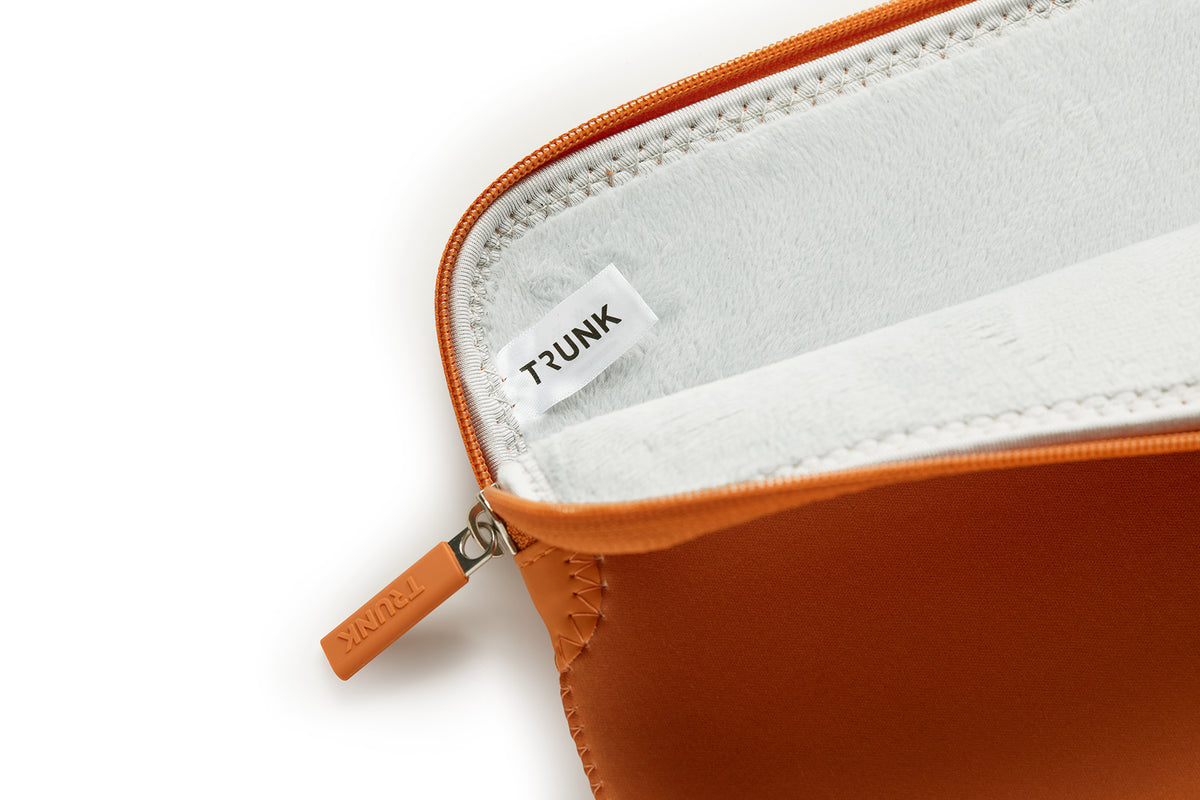 Trunk Neoprene Mappe til MacBook 13" - Marmalade